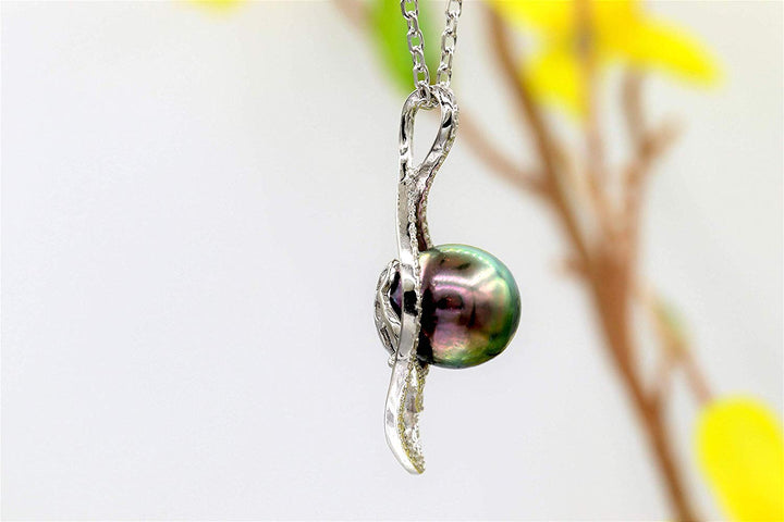 Lucky Peacock Genuine Tahitian Black Pearl Necklace