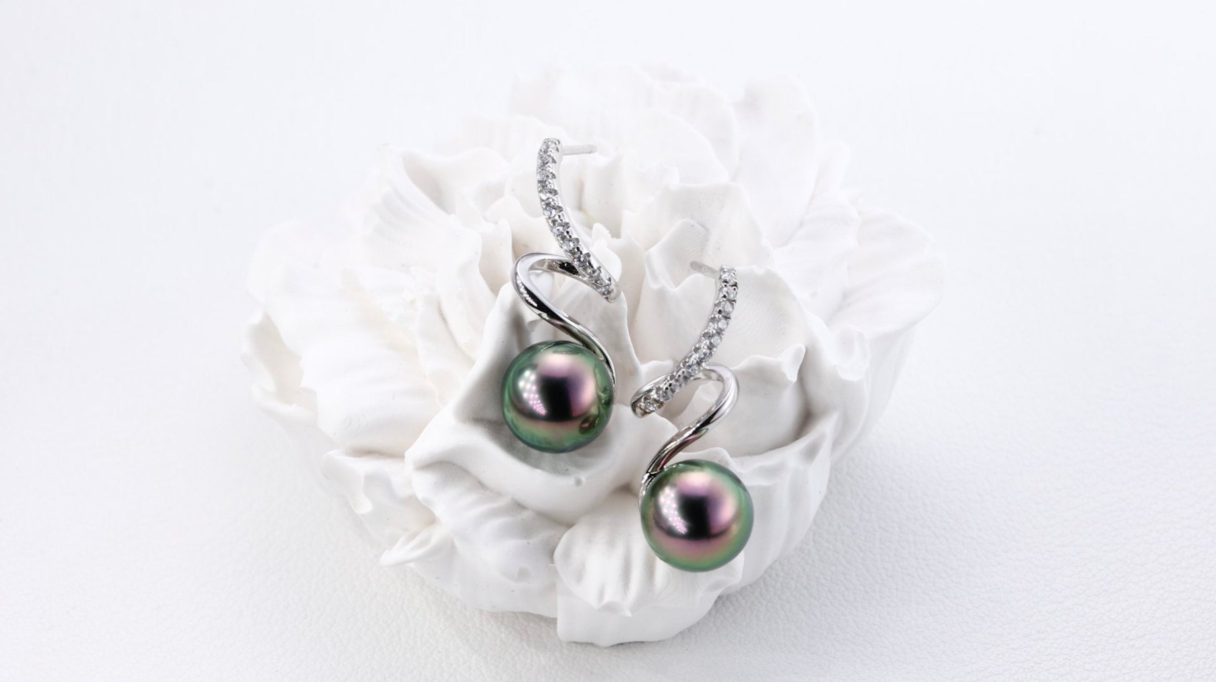 EARRINGS - CHAULRI