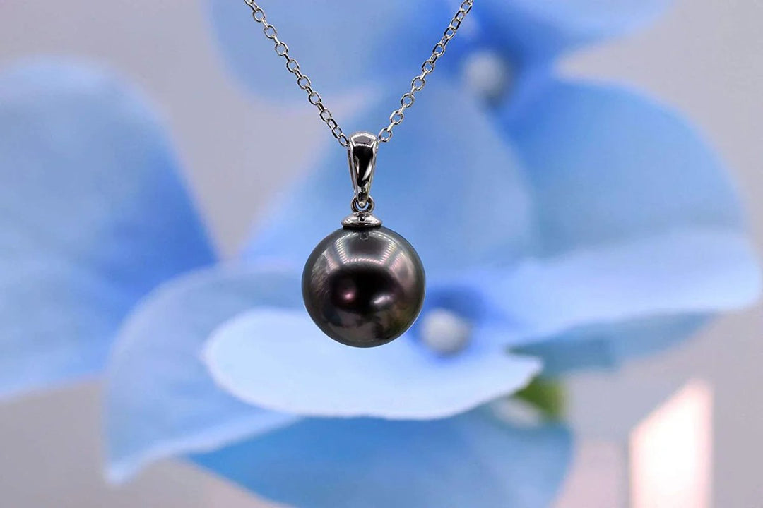 18K Solid Gold Tahitian Black Pearl Pendant Necklace - CHAULRI