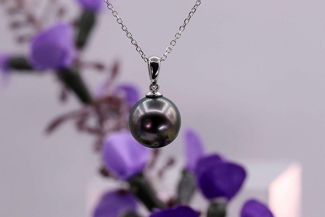 18K Solid Gold Tahitian Black Pearl Pendant Necklace - CHAULRI