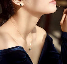 Load image into Gallery viewer, CHAULRI 18K Solid Yellow Gold Floating Tahitian Black Single Pearl Pendant Necklace
