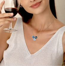 Load image into Gallery viewer, CHAULRI Tahitian Black Pearl Natural London Blue Sky Blue Topaz Ombre Gemstone Pendant Necklace