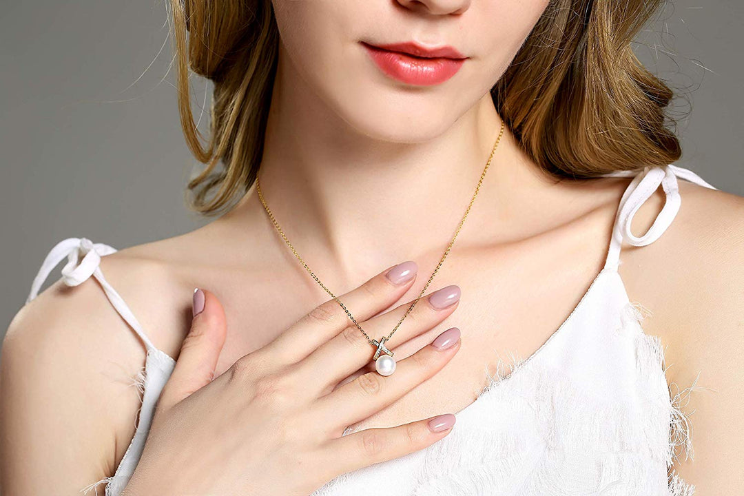 XO White Pearl Sterling Silver Necklace