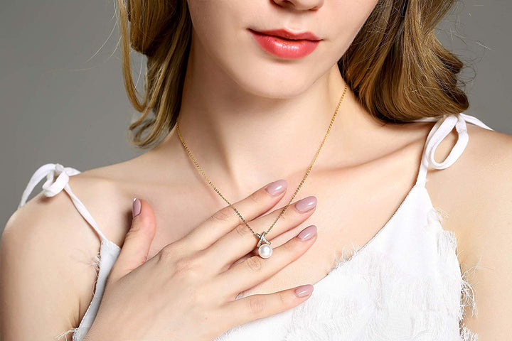 XO White Pearl Sterling Silver Necklace