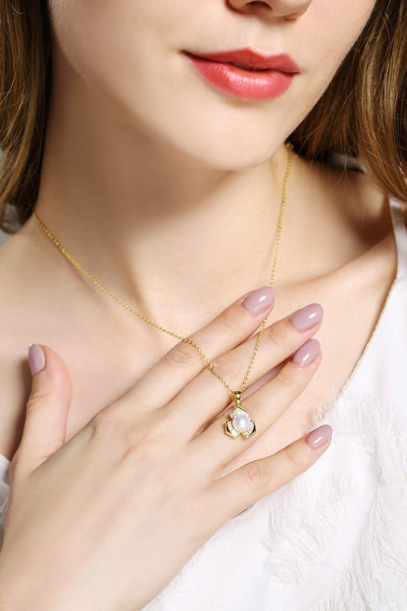 Lucky Three - Petal Flower Pearl Pendant Necklace - CHAULRI