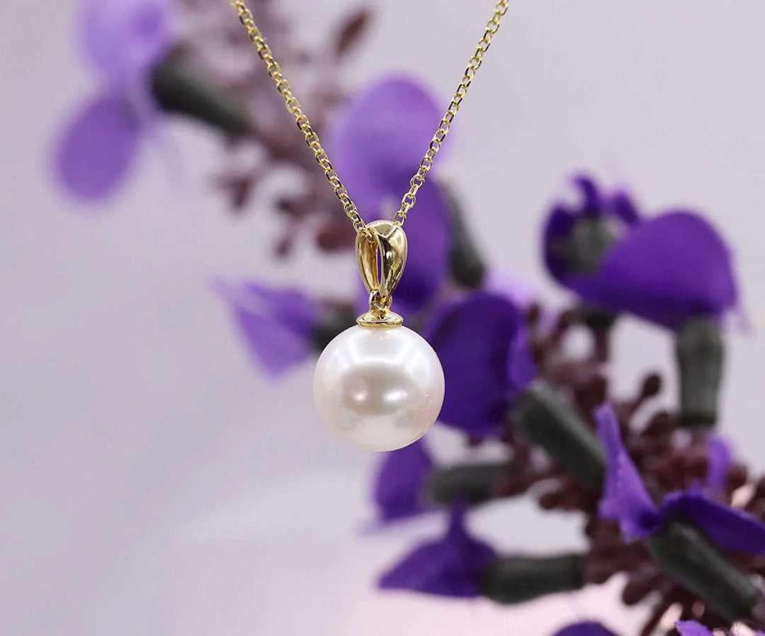 Solid Gold Genuine White Pearl Pendant Necklace - CHAULRI